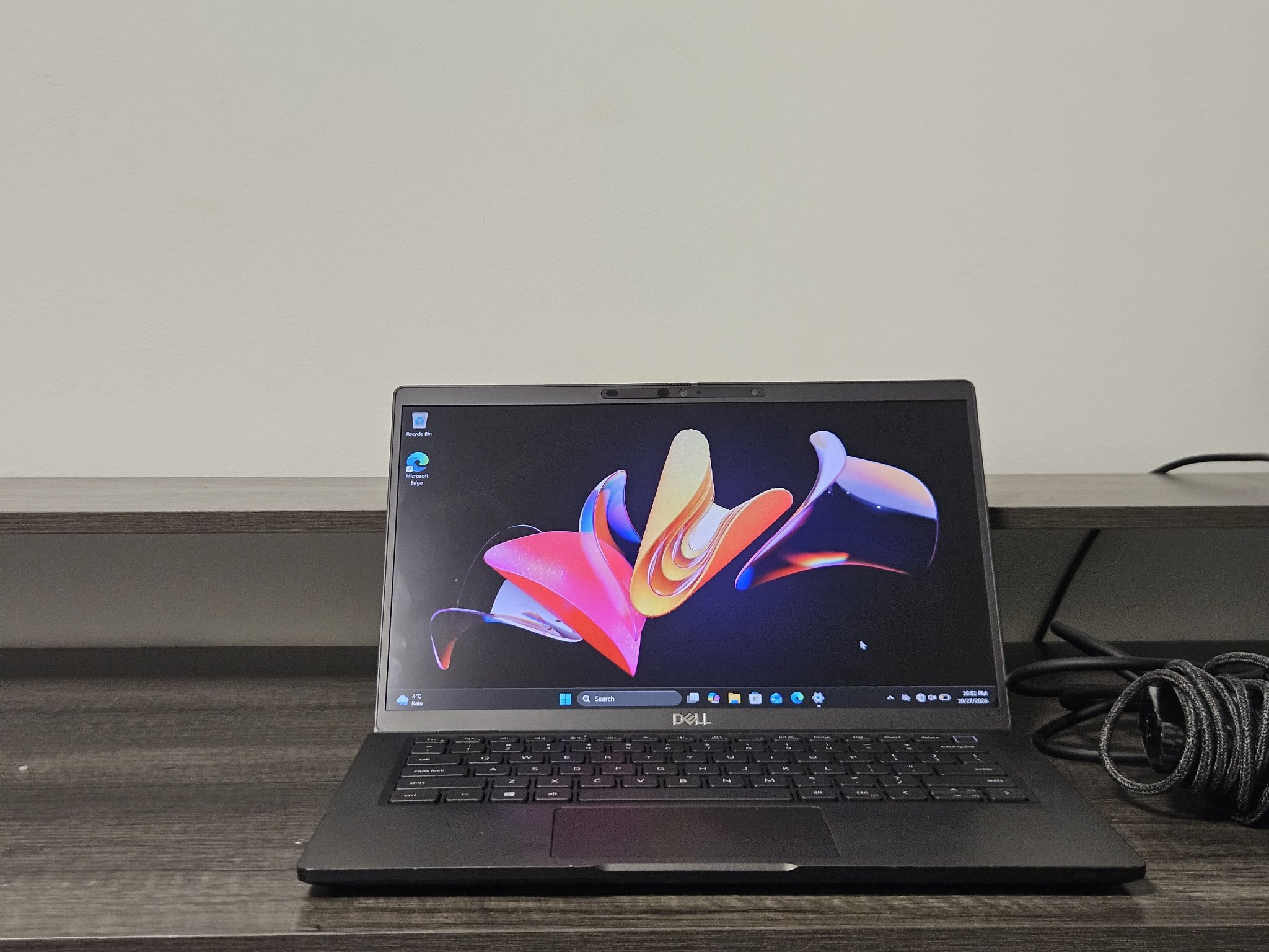 Dell Latitude 7320 thumbnail 5